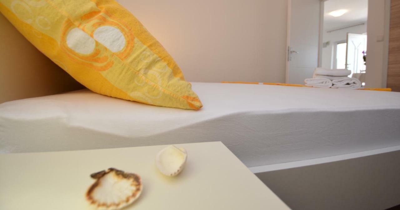 Apartmani Cesarec Basina Eksteriør billede